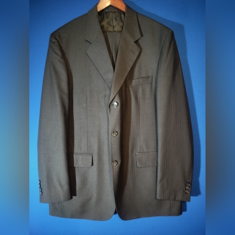 Kilburn & Finch Mens Dark Grey 3 Button Full Suit W/ Pants Size 36 Waist (SZ 30L